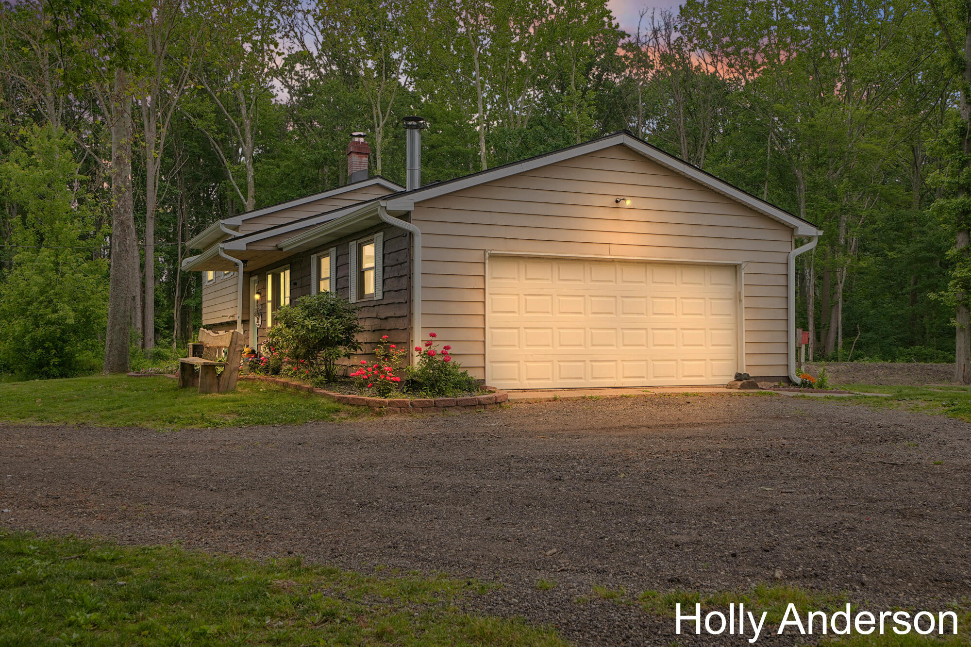 37137 30th st, paw paw,  MI 49079