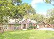 343 flores oaks dr, floresville,  TX 78114