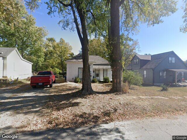 211 suddarth st, liberty,  MO 64068