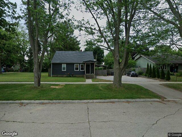 534 humphrey st, south haven,  MI 49090