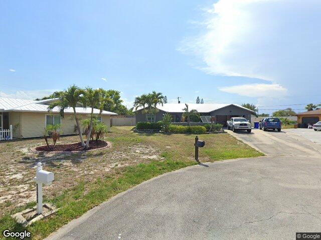 2306 ne 19th ct, jensen beach,  FL 34957