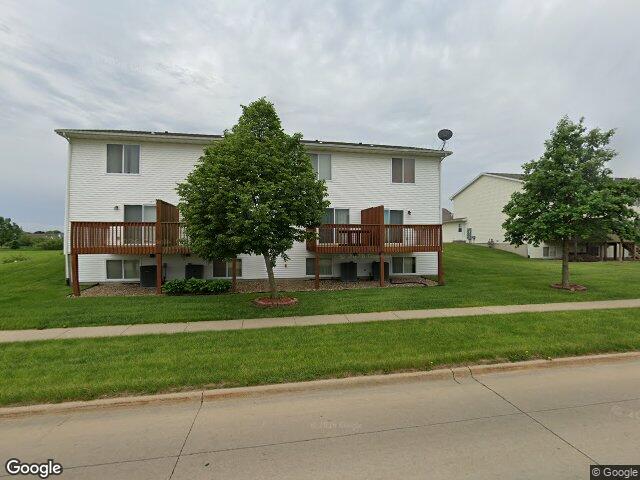 5002 foxtail ct, marion,  IA 52302