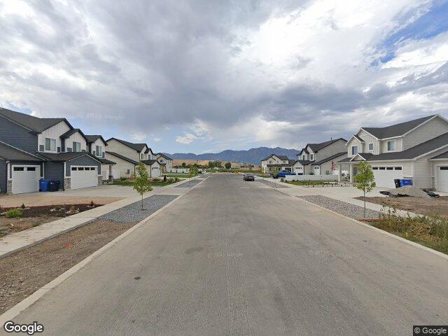 685 e 1250 s, hyrum,  UT 84319
