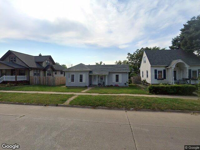 1616 j st sw, cedar rapids,  IA 52404