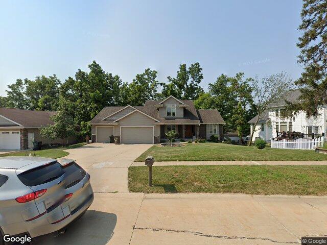 4029 windfall dr nw, cedar rapids,  IA 52405