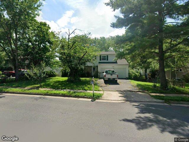 8196 oakglen rd, manassas,  VA 20110