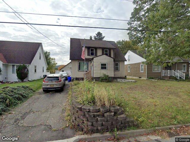 3114 robins st, endicott,  NY 13760