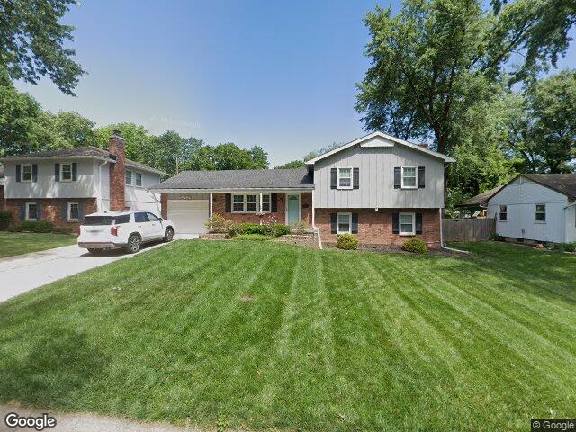 9404 knox dr, overland park,  KS 66212