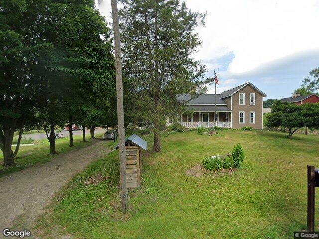 35280 county road 215, bangor,  MI 49013