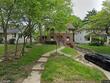 5540 holmes st, kansas city,  MO 64110