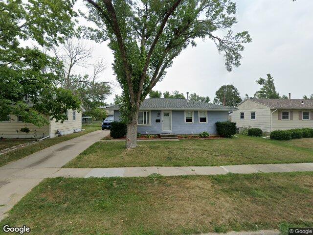 50 27th avenue dr sw, cedar rapids,  IA 52404