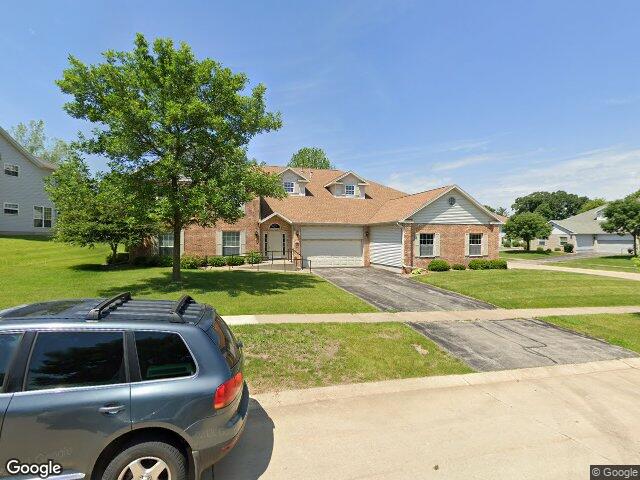 4761 westchester dr ne, cedar rapids,  IA 52402