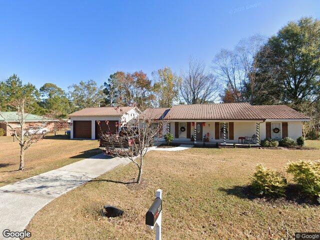 313 hickory st, springfield,  GA 31329
