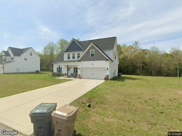 253 pleasant ridge ct, benson,  NC 27504
