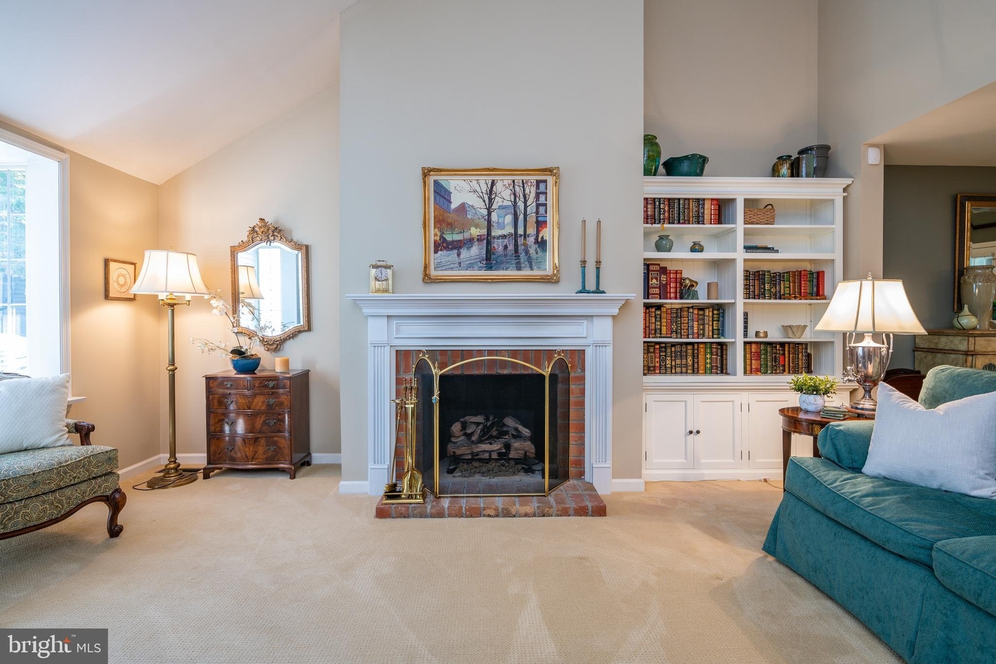 1964 meadow ln, reading,  PA 19610