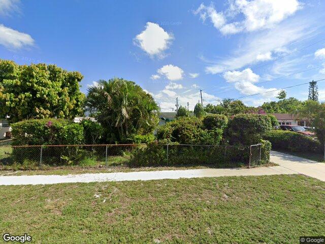 908 se hall st, stuart,  FL 34994