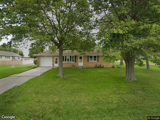 508 valley st, center point,  IA 52213