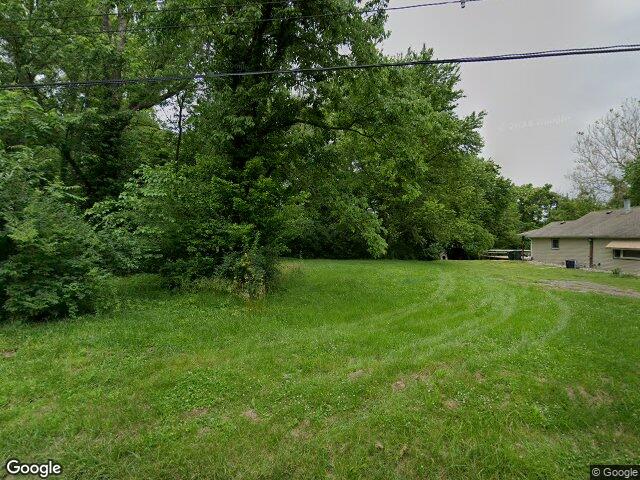 9021 crest dr, fairview heights,  IL 62203