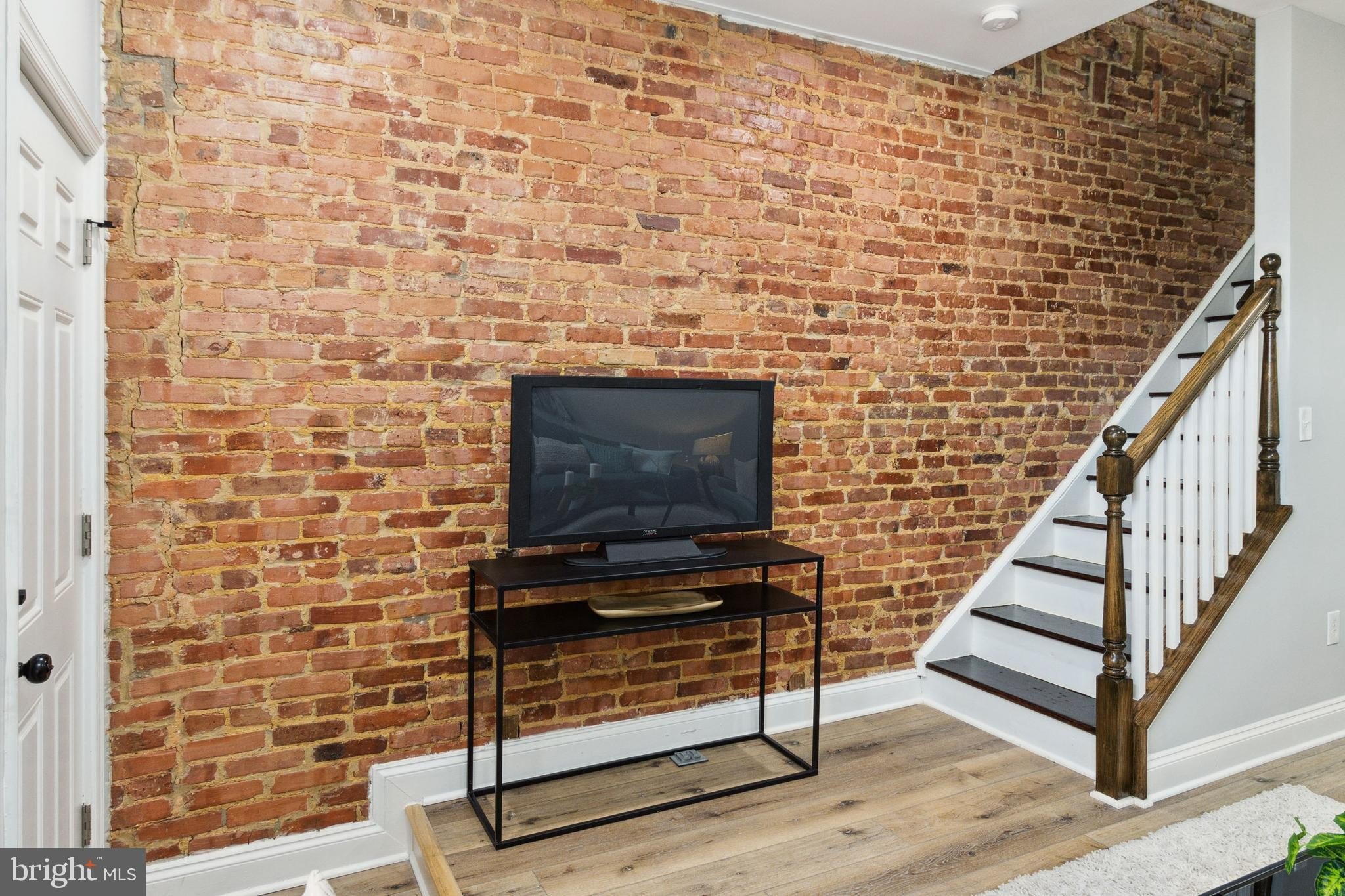 2520 e eager st, baltimore,  MD 21205