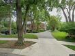 5801 ward pkwy, kansas city,  MO 64113