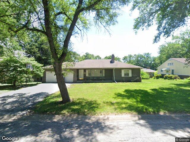 7533 charlotte st, kansas city,  MO 64131