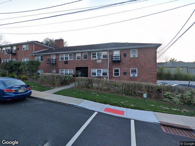 1624 valley st, fort lee,  NJ 07024