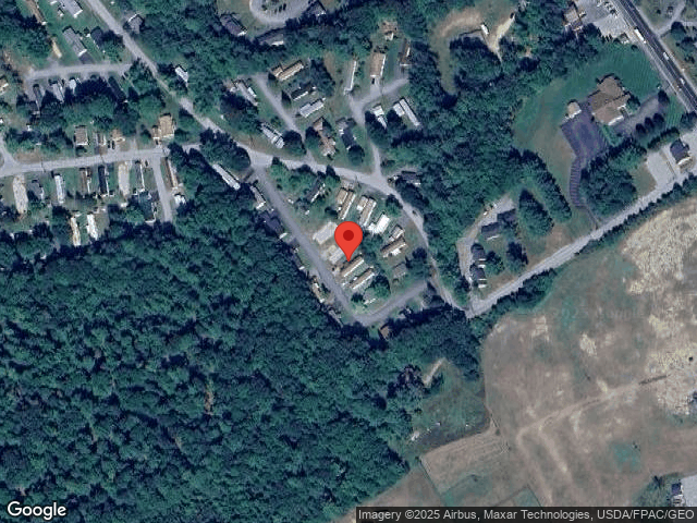 12 tamarack dr, norway,  ME 04268