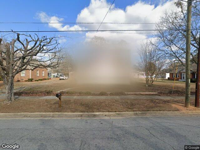 316 w parrish dr, benson,  NC 27504