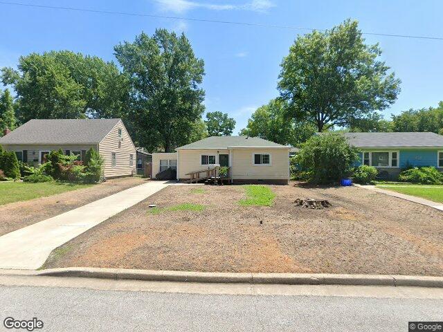 7737 jefferson st, kansas city,  MO 64114