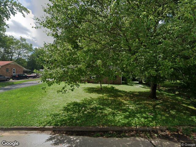 307 stella ave, lawrenceburg,  TN 38464