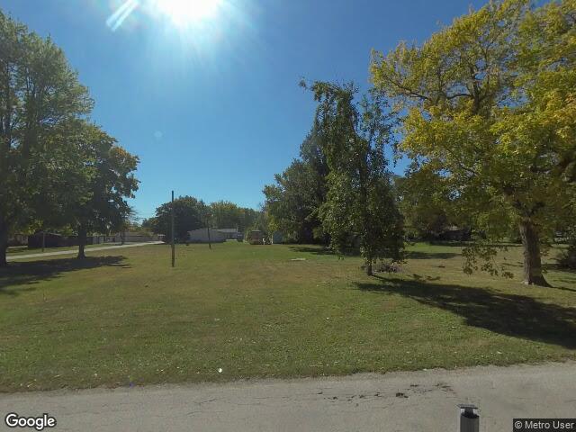 207 chicago avenue, streator,  IL 61364