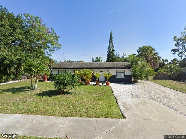 820 e 13th street, stuart,  FL 34994