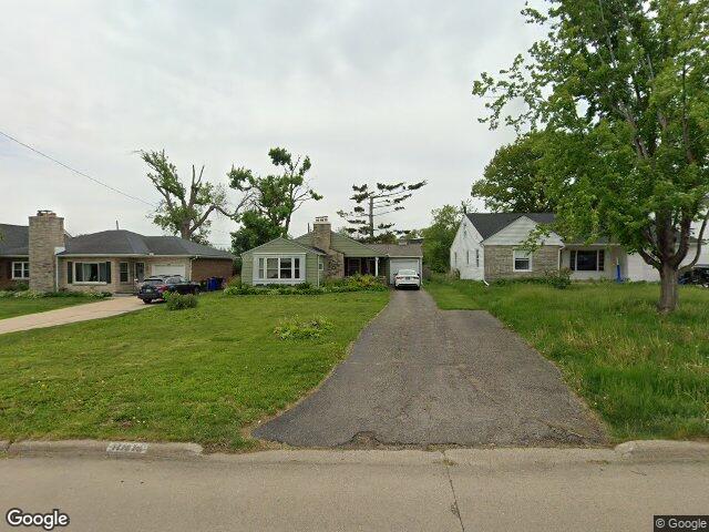 1115 27th st ne, cedar rapids,  IA 52402