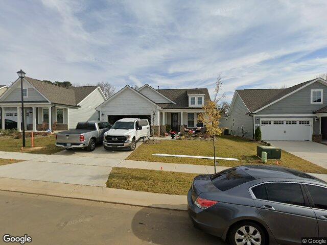 71 secretariat dr, clayton,  NC 27520