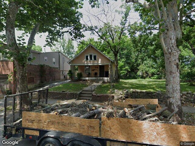 2326 poplar ave, kansas city,  MO 64127