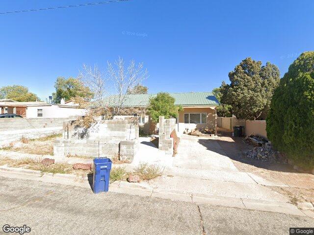 993 calle katarina, santa fe,  NM 87507