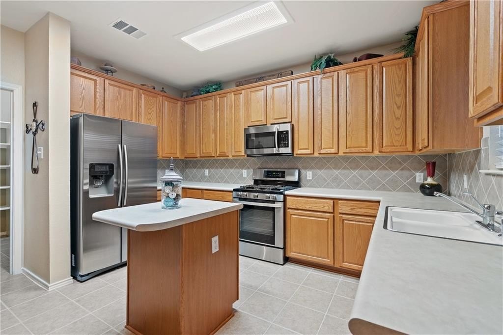 2920 lynnbrook dr, austin,  TX 78748