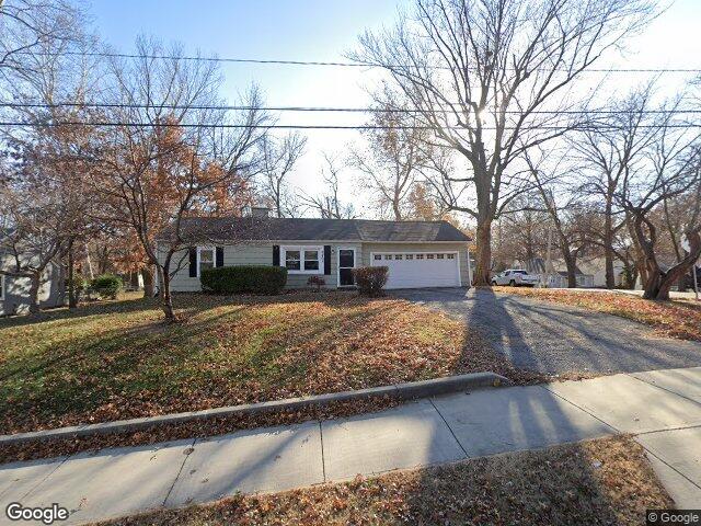 2401 ne 48th st, kansas city,  MO 64118