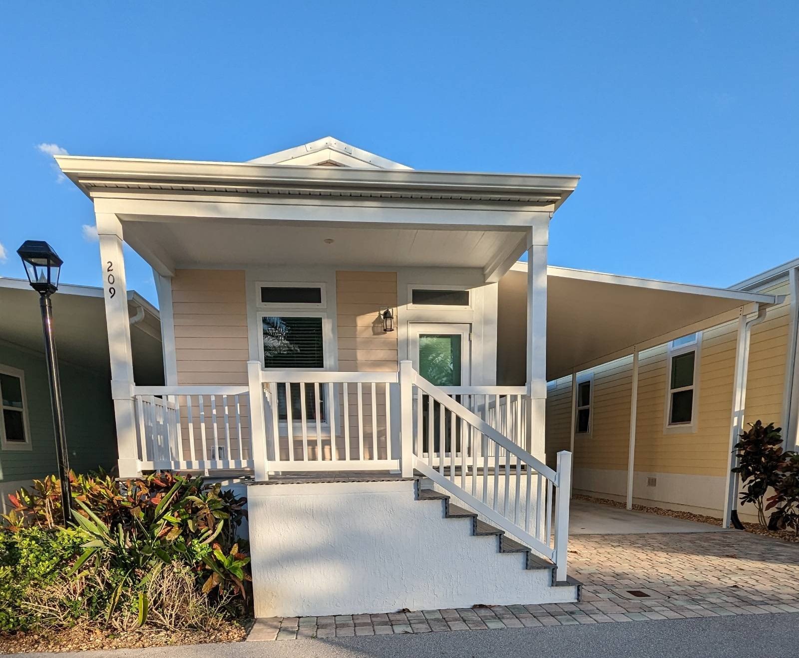  ocean breeze,  FL 34957