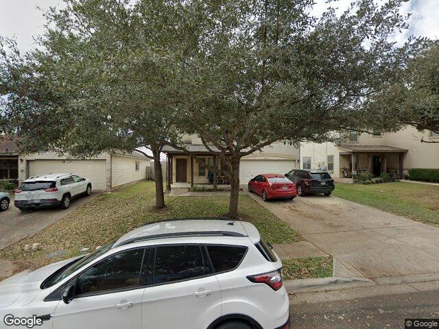 4618 lyra cir, austin,  TX 78744