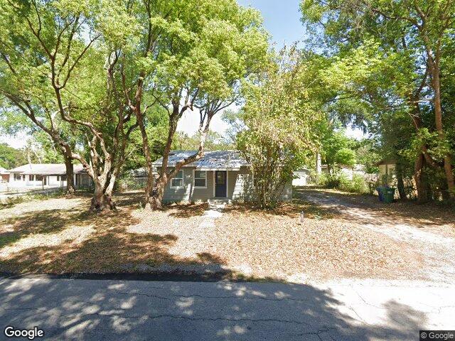 706 n old wire rd, wildwood,  FL 34785