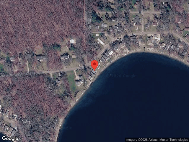66989 lakeshore dr, dowagiac,  MI 49047