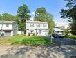 51 iroquois ave, oakland,  NJ 07436