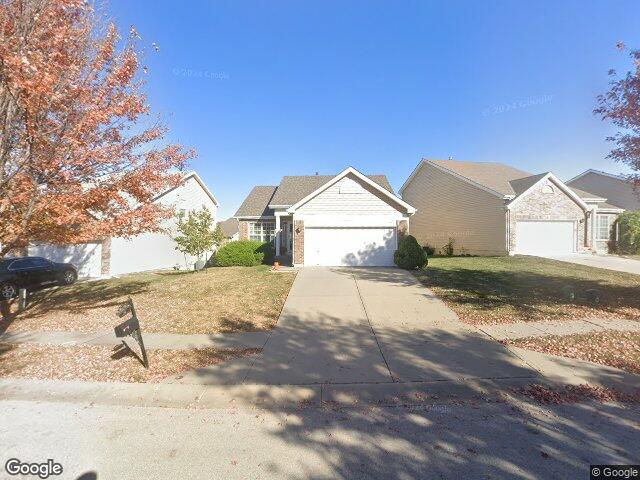 9901 n oxford ct, kansas city,  MO 64157