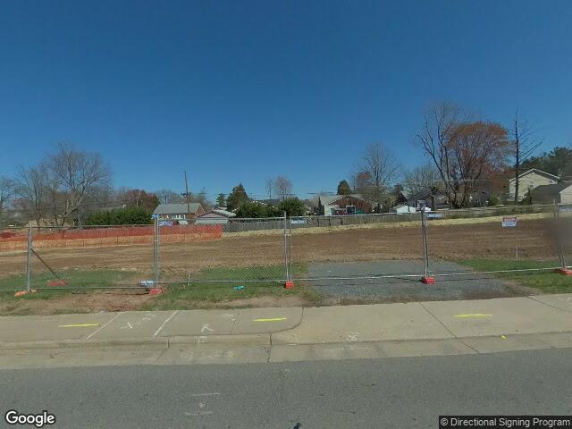 9739 grant ave, manassas,  VA 20110