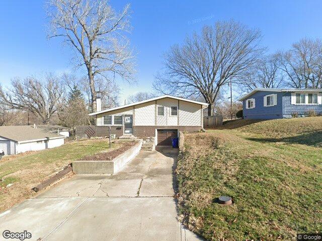 5613 n euclid ave, kansas city,  MO 64118