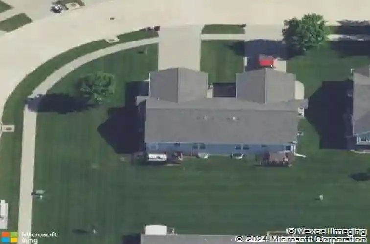 1727 hunters creek way, marion,  IA 52302