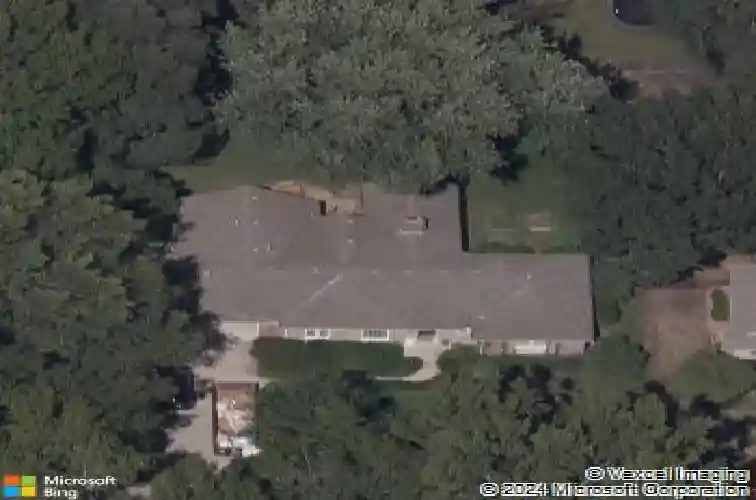 3204 w 81st ter, leawood,  KS 66206