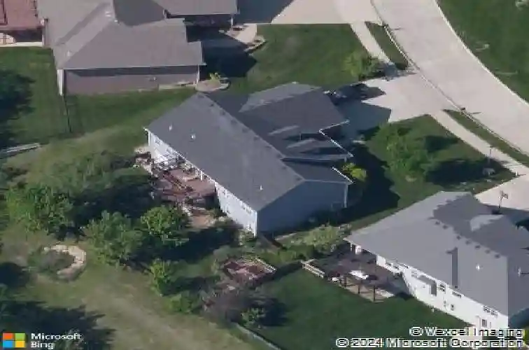 1605 andretti cir, columbia,  MO 65201