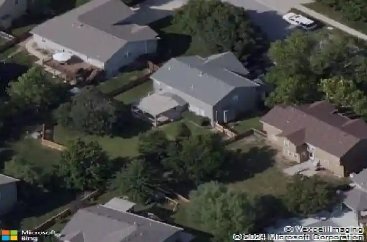 21613 w 61st st, shawnee,  KS 66218